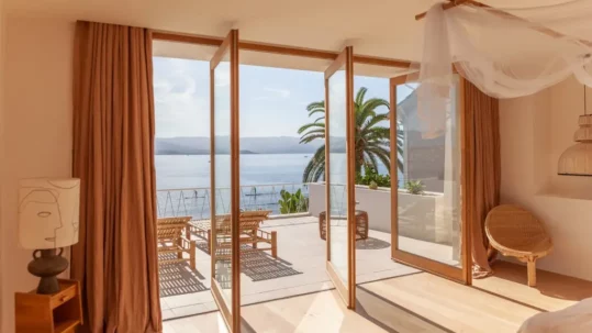 chambre-casa-santa-teresa-corse.jpg